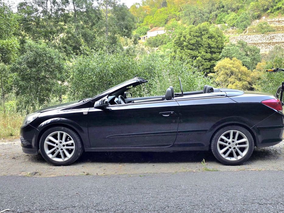 OPEL ASTRA H TWINTOP 1.9 cdti (150cv) — photo 2