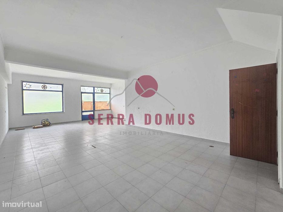 Loja com 70 m² localizada na Rinchoa