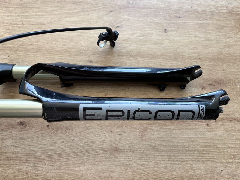 Вилка 26" повітряна SR Suntour Epicon 100 мм