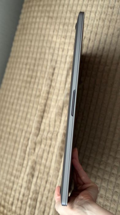 MacBook Pro 16-inch A2141