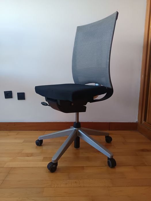Cadeira de Escritório em ótimo estado