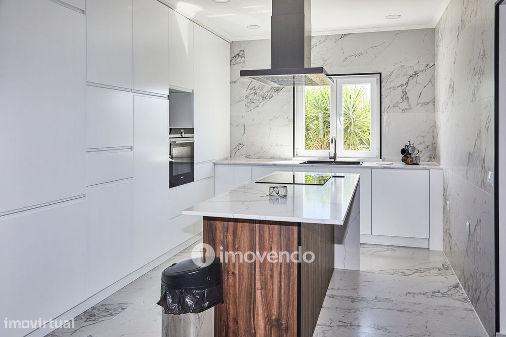 Andar de moradia T2 totalmente remodelado, em Reguengos de Monsaraz