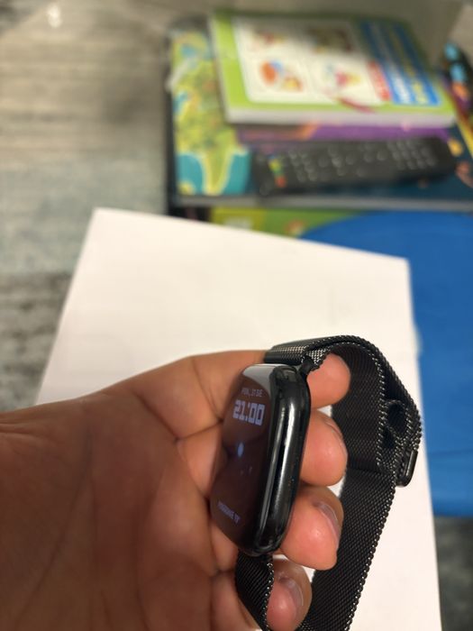 Apple Watch Series 11 46 mm Titanium Slate Cellular + Milanese | 100% bateria