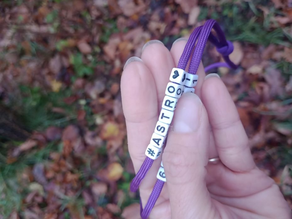 Adresówka dla psa z paracordu