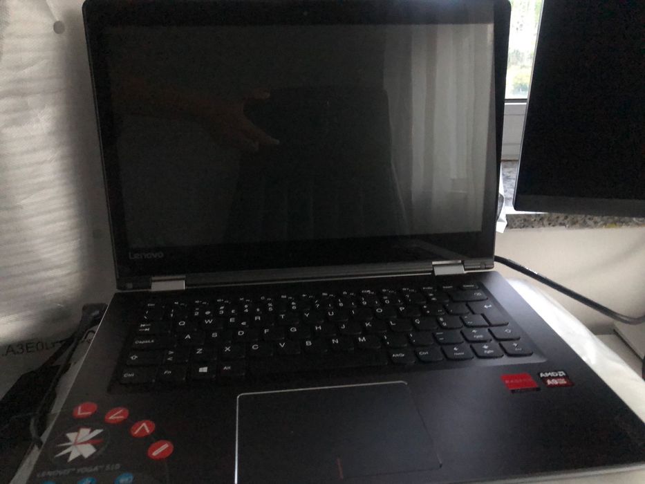 Lenovo Yoga 510 14AST - Touchscreen