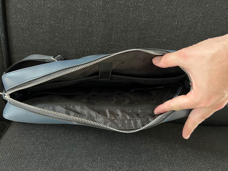 Mala em pele para portátil Michael Kors