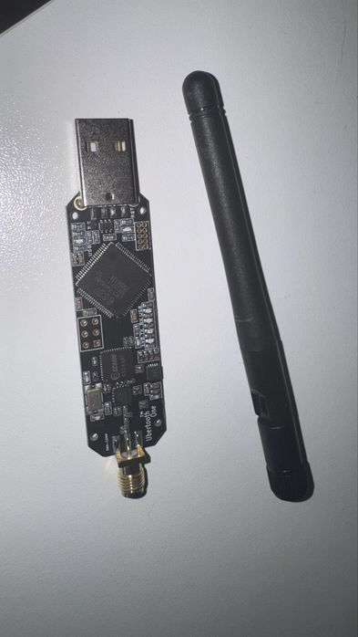 Ubertooth One - Official Chip Design