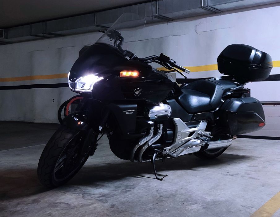 Honda CTX 1300 - Excelente