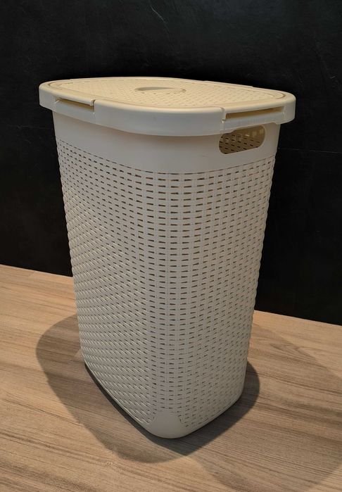 Cesto roupa suja plástico respirável 60L com alças (branco)