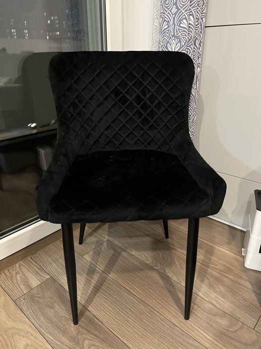 Eleganckie Krzesło Welurowe Czarne | Pikowane | Styl Glamour / Loft