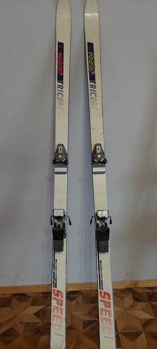 Narty Corra 170cm