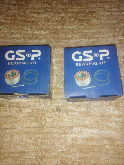 Dois rolamentos Novos para Opel corsa B.