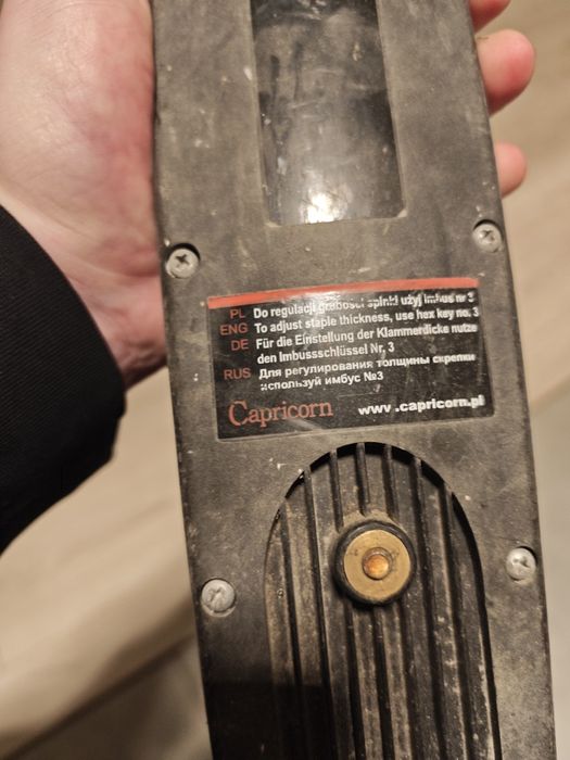 Taker do podłogówki CAPRICORN | Profesjonalny | Sprawny