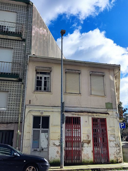 Prédio para reabilitação/Porto