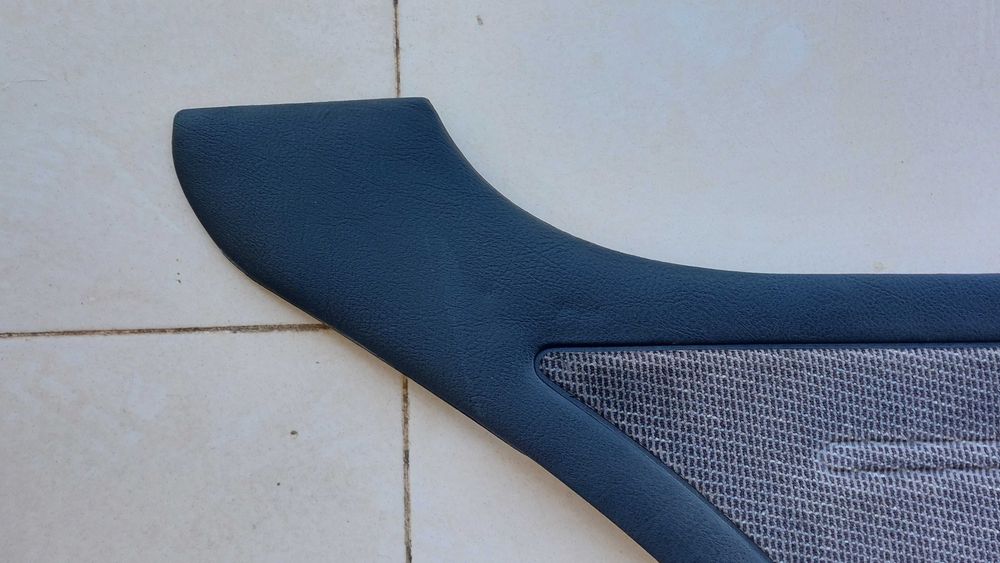 Peugeot 205 XS DTurbo Quartelas Forras Porta Traseiras 3 Portas