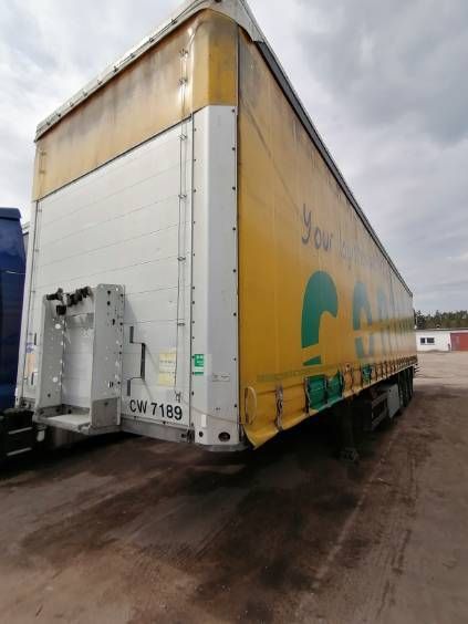 Schmitz Cargobull S01  Naczepa Schmitz Cargobull S01 2010 r.