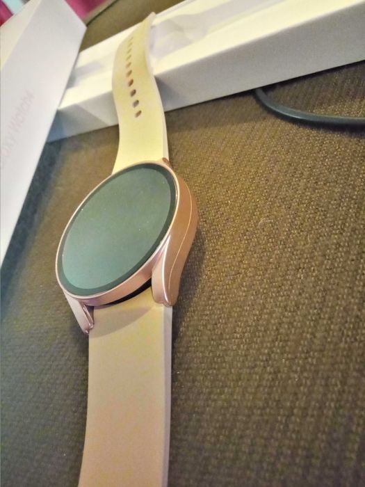 Samsung Galaxy Watch 4