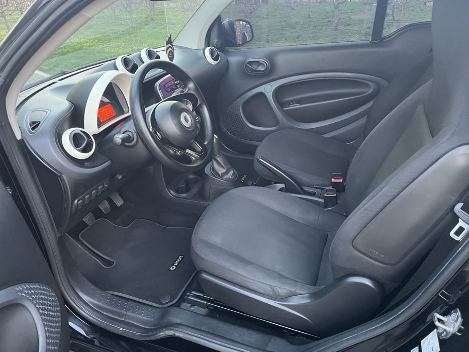 Smart fortwo 2015 Смарт 453