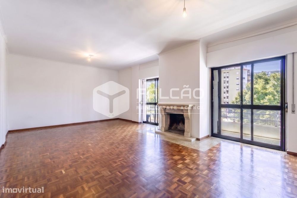 Apartamento T4 Arrendamento em Santarém (Marvila), Santa Iria da Ribei