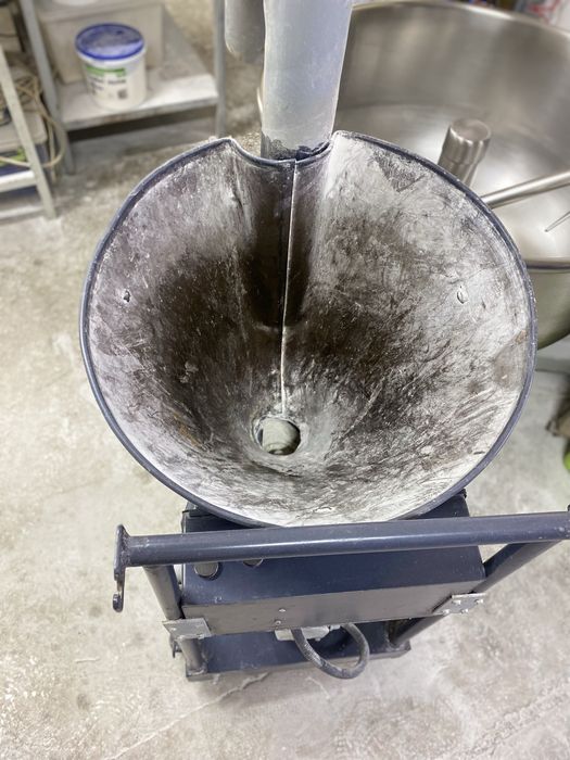 Мукопросеиватель ( просеиватель муки )