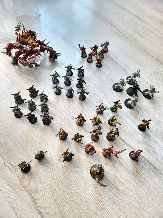 Warhammer 40k Chaos Space Marines - armia + części dodatkowe