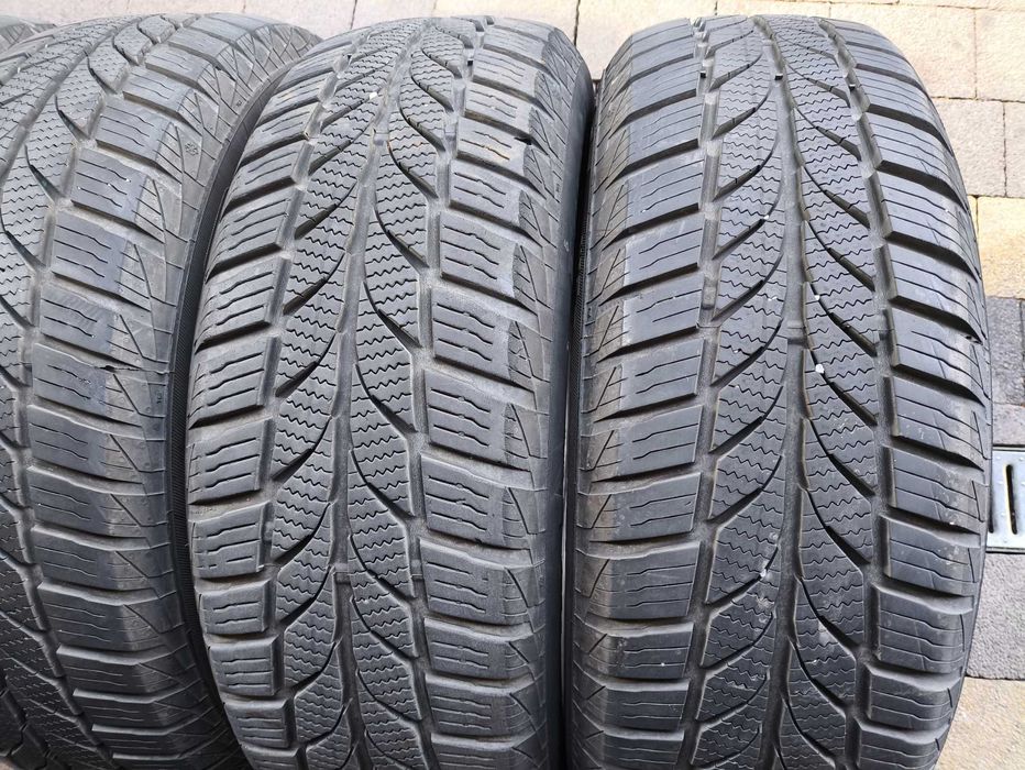 Opony Całoroczne 195/65R15 Viking Fourtech
