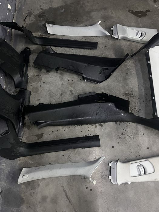 Обшивки салона пластик Audi Q5 8R0 бокові передні комплект потолка