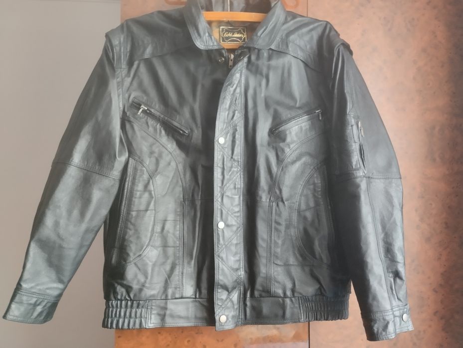 Вінтажна шкіряна куртка-бомбер (Echt Leder). Фурнітура YKK Ziplon. 56р
