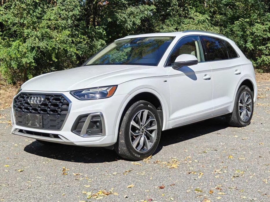 Audi Q5      2024
