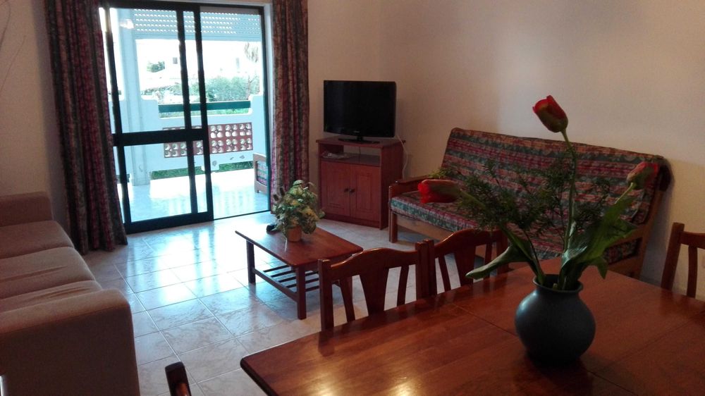 Apartamento T1 Manta Rota (Junho e Agosto)