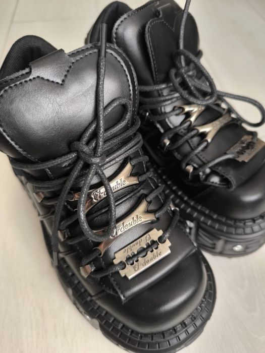 Кросівки стильні екошкіра