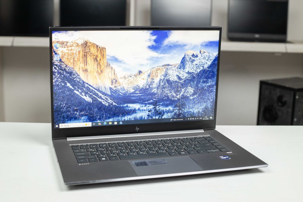 HP Zbook Studio G8 i9-11950H 32RAM 1Tb SSD RTX 3070 8Gb FHD 15,6”