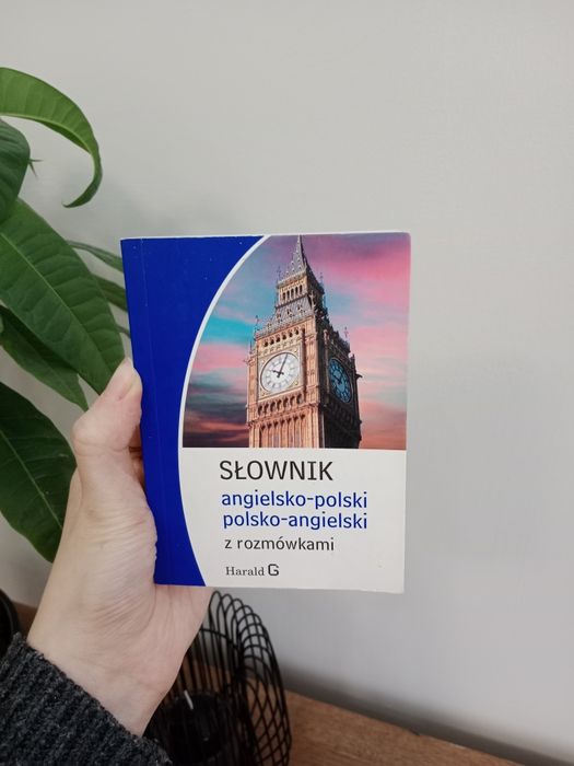 Słownik polsko-angielski z rozmówkami
