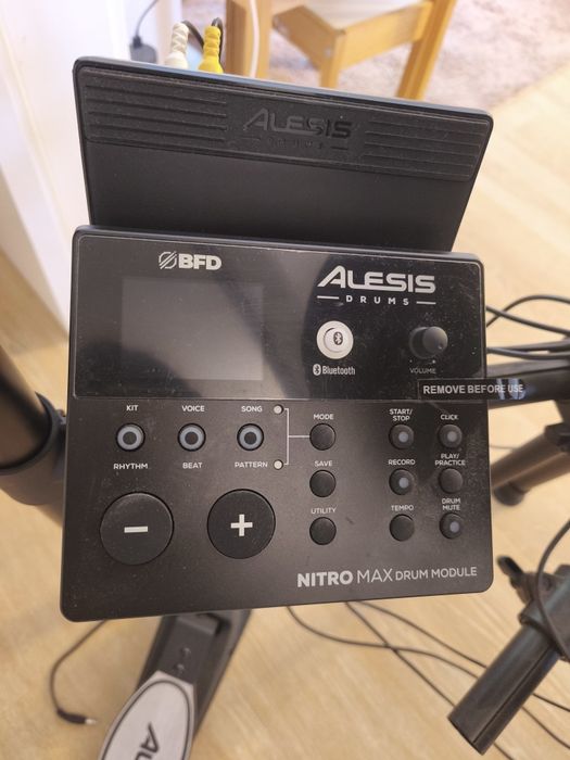 Bateria elétrica Alesis Nitro Max