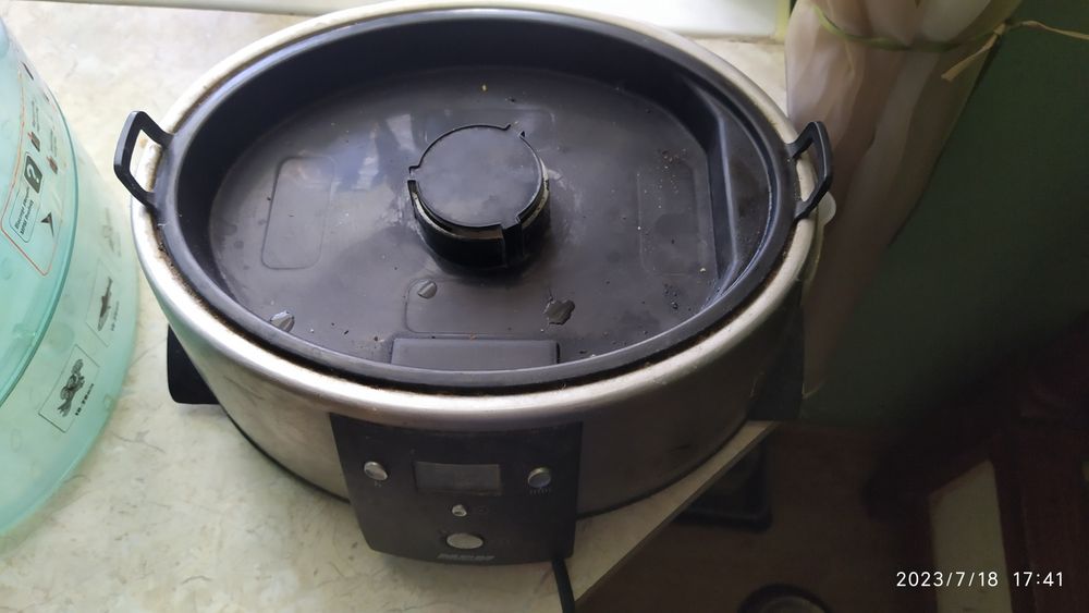 Пароварка класична для приготування різних страв