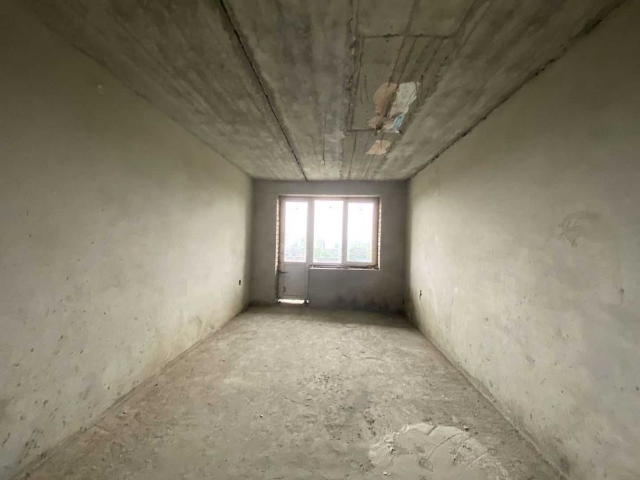 Продаю 3к квартиру сирець по вул.Палія