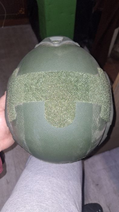 Шолом. . .     . .