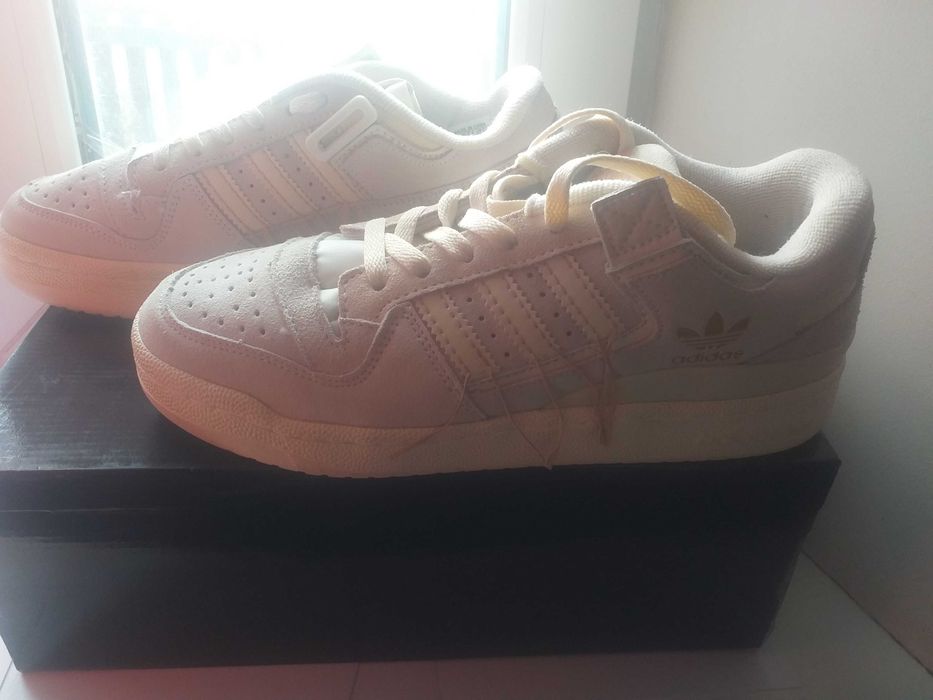 Кросівки жіночі Adidas Low Forum 84 [великий розмір: 41 ]