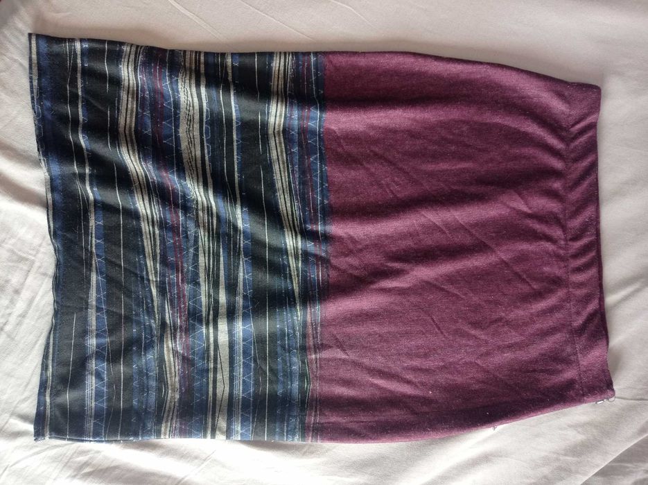 Жіноча спідниця .