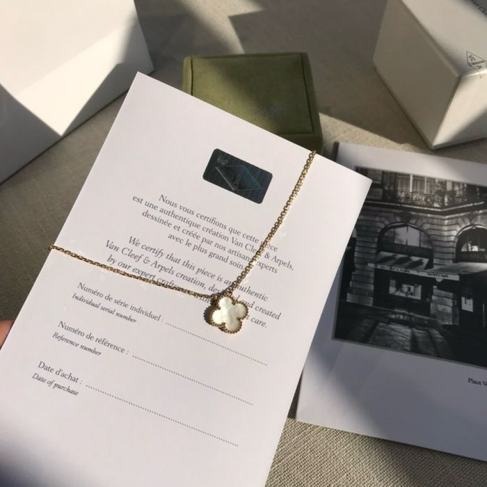 Підвіска подвеска золота ван клиф  van cleef arpels vintage alhambra pearl