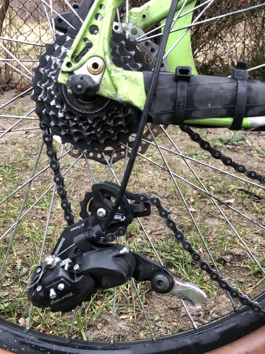 Rower dirt stunt Leader fox cocaine