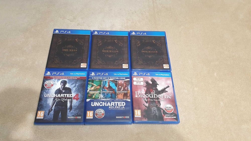 Konsola PlayStation 4