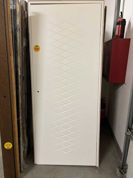 міжкімнатні двері