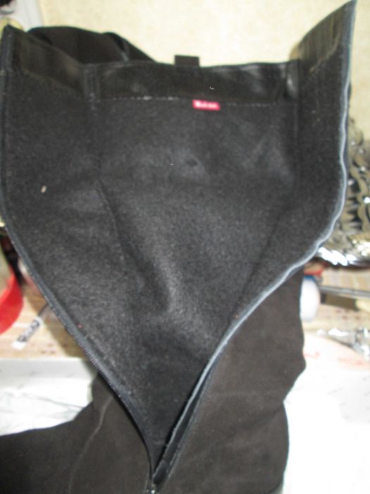 Женские демисезонные замшевые сапоги Violetti, р.41