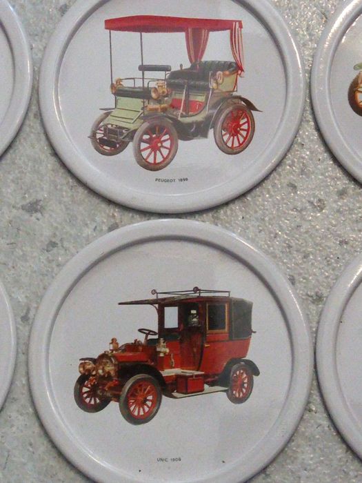 Bases antigas para copos carros antigos