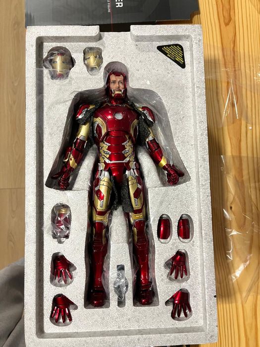 1/6 Hot Toys MMS510 Hulkbuster Deluxe Version + Ironman MK43MMS278-D09