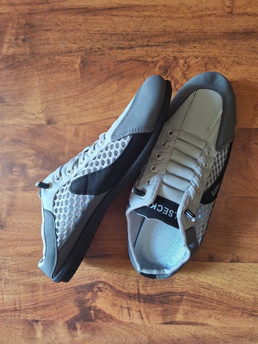 Męskie buty sportowe