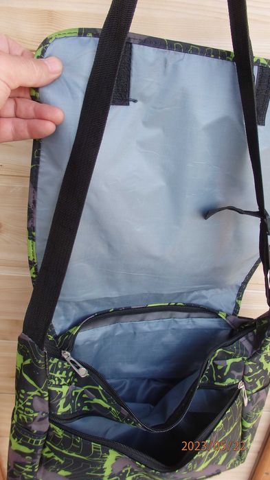 Torba na ramię - uniwersalna