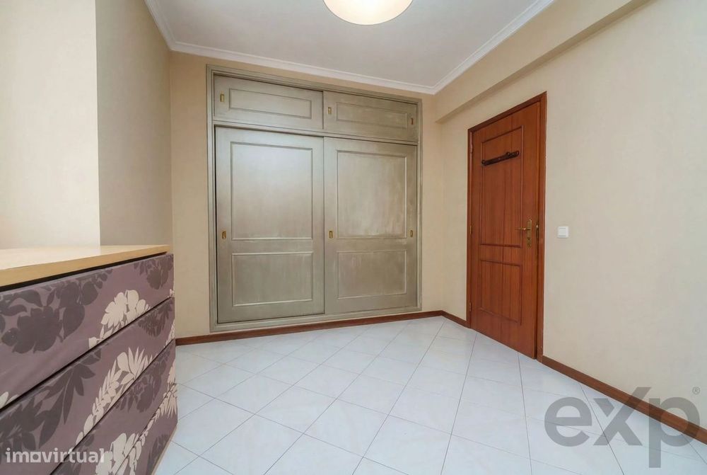 Apartamento T3 no centro de Olhão.