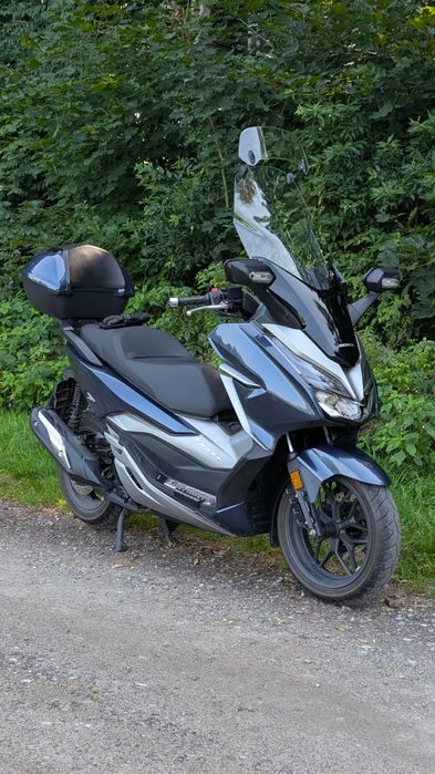 Skuter Honda Forza  NSS 300 2022r. stan bardzo dobry niski przebieg
